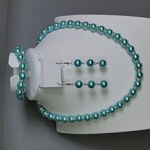 Beaded Jewelry Set Soft Teal Pearl Necklace Earrings Bracelet
